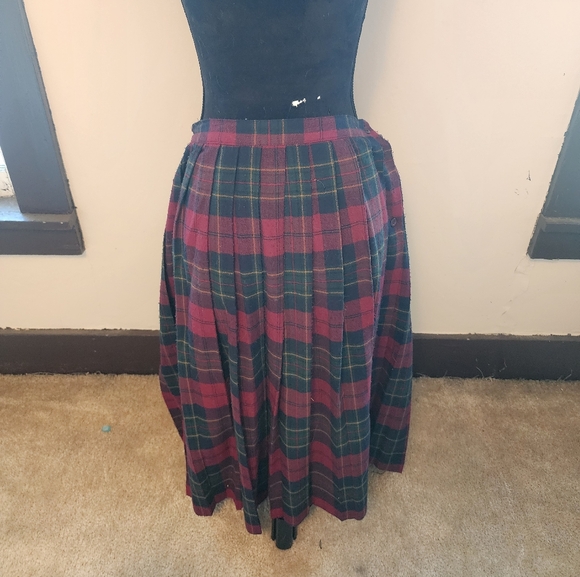 VINTAGE midi Red Plaid Skirt - Picture 1 of 5